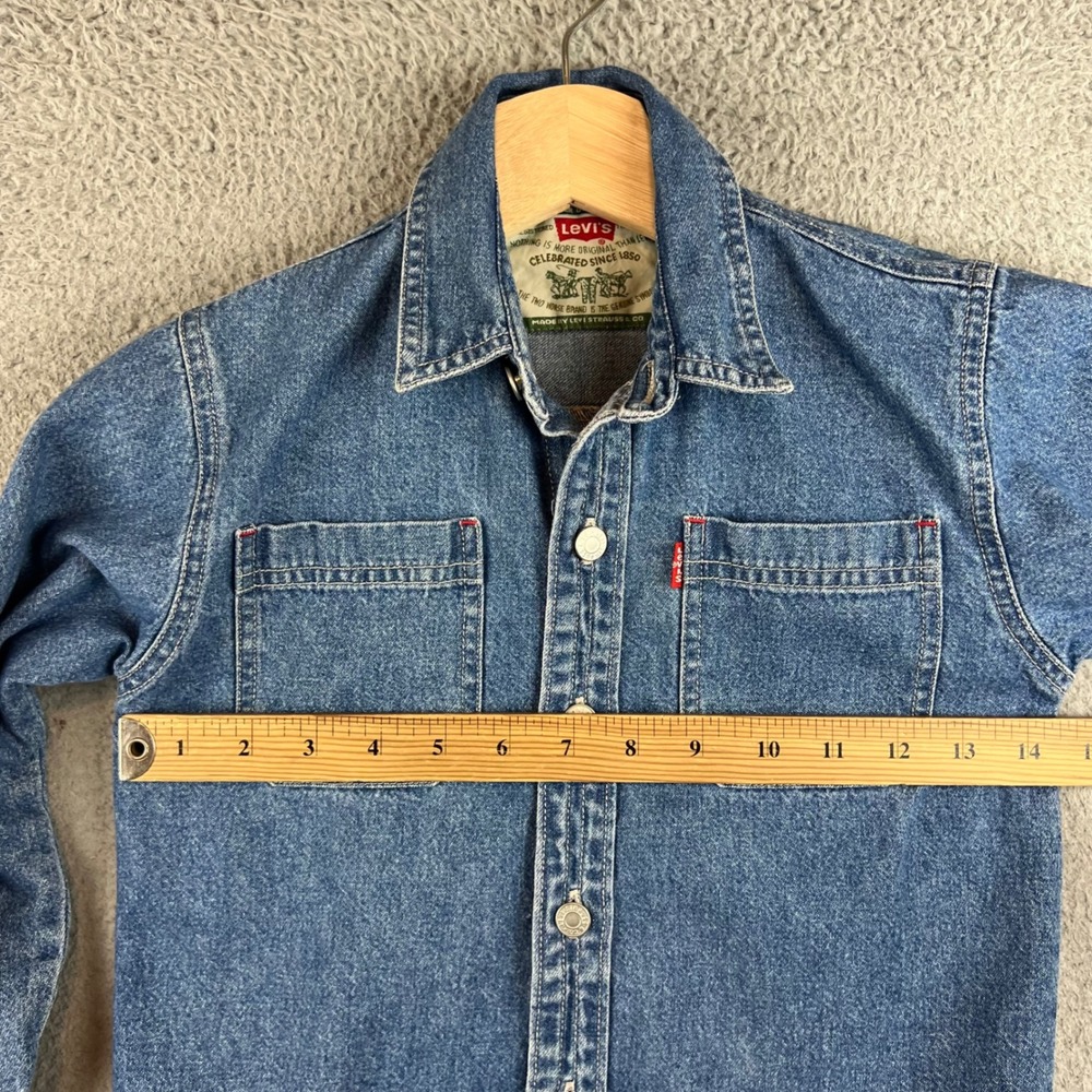 Levis Kids Medium Wash Blue Denim Button Down Shirt Size 6 - Picture 6 of 8
